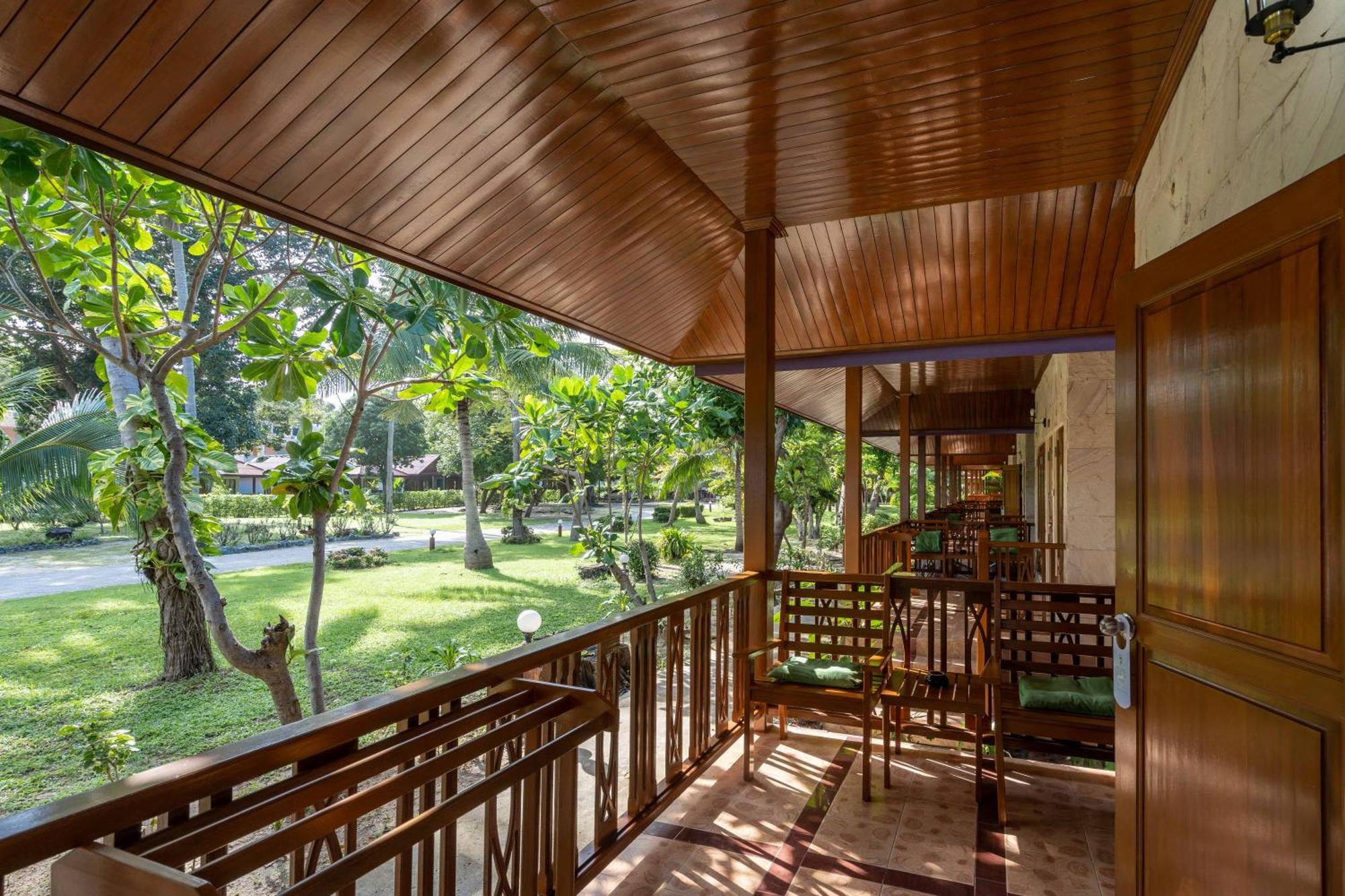 Long Beach Lodge, Chaweng Beach, Koh Samui Exterior foto